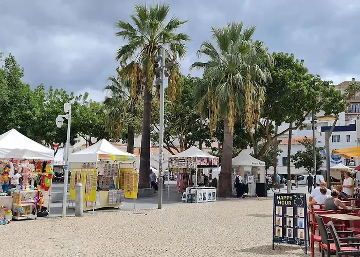 T1 Centro Апартаменти