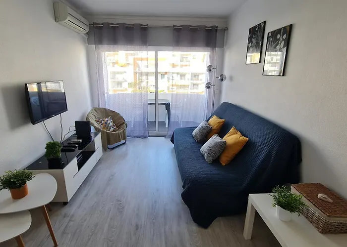 T1 Centro Апартаменти *